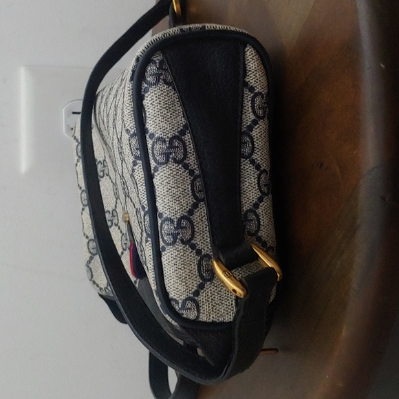 Authentic Vintage Gucci GG Monogram Supreme Sherry Web Ophidia Crossbody Bag - Picture 4 of 9